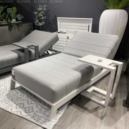 Boczny stolik kawowy White Boczny stolik kawowy White