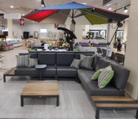 Modułowa sofa na platformie Meridien 