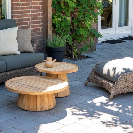 Stoliki z drewna tekowego Pablo Stoliki z drewna tekowego Pablo