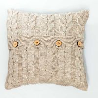 Подушка в'язана, світлий беж-коси